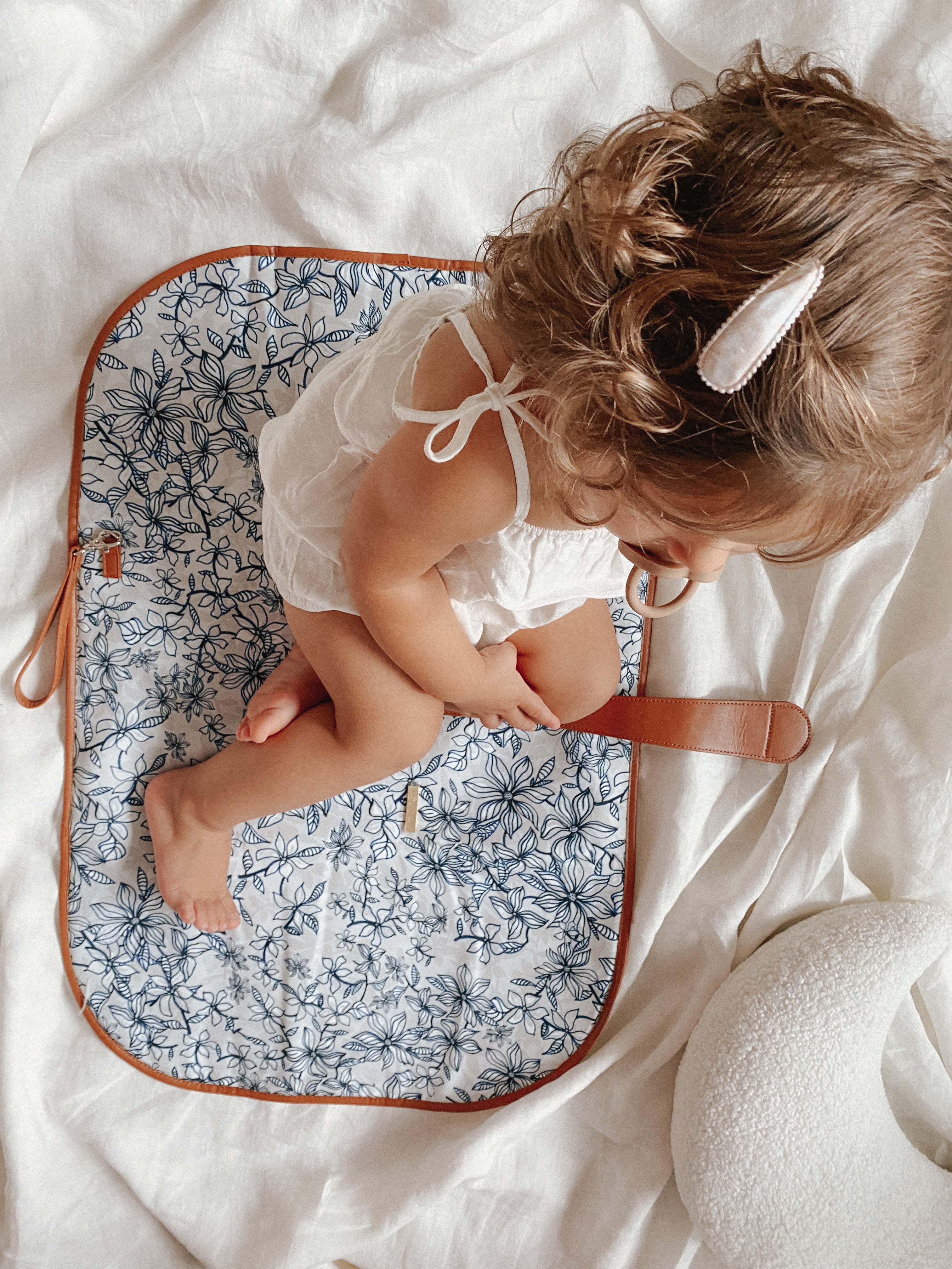 Blue Floral Change Mat